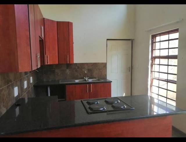 2 BEDROOM TOWNHOUSE SOLD IN BERGSIG